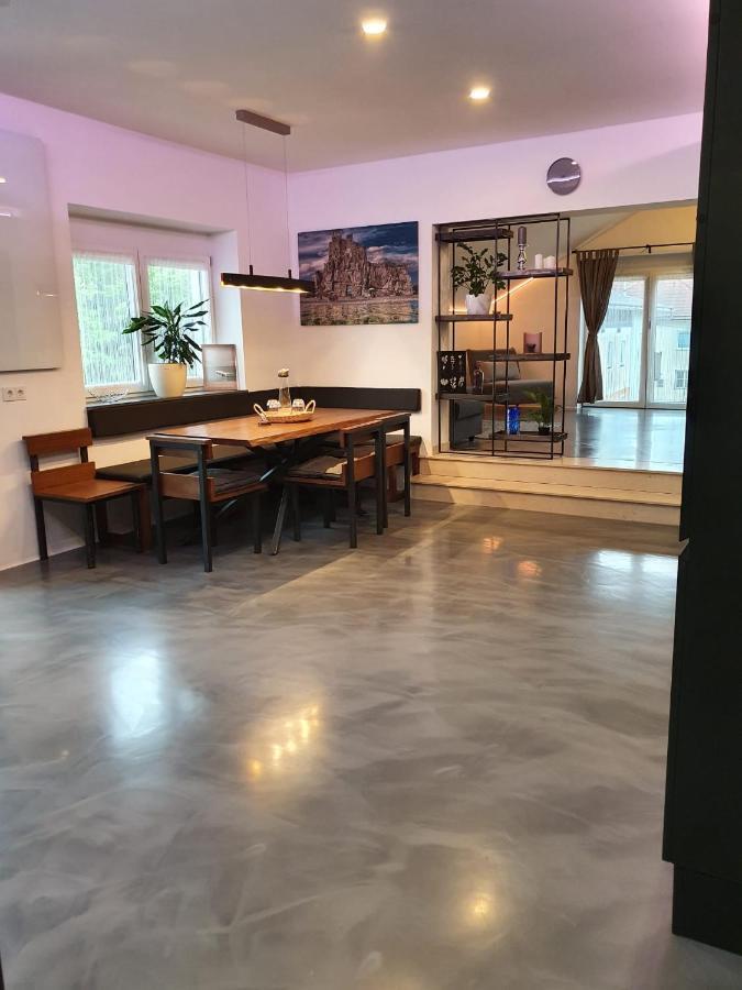 Zum Kleinen Italiener - Ristorante Pizzeria Pension Geinberg Dış mekan fotoğraf